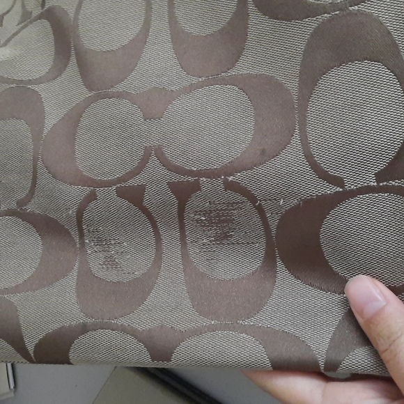 Coach Medium Tote WELL WORN - Picture 14 of 15